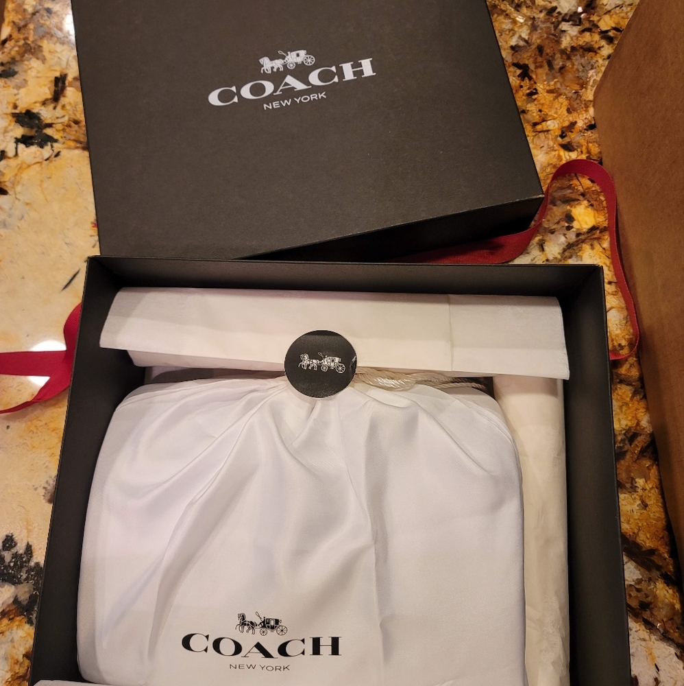 Coach 738 Handbag in Snake skin Luxury - Picture 4 of 4